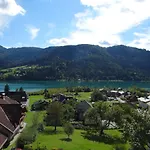Haus Schmied Διαμέρισμα Weissensee