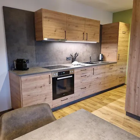 Haus Schmied Apartman Weissensee